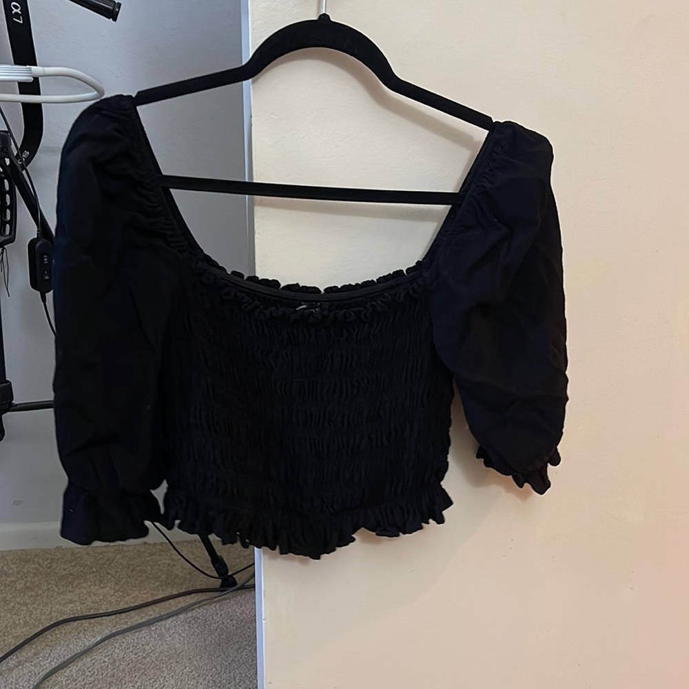 Black crop top